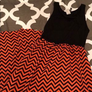 Small tank maxi dress with chevron details